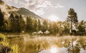 Camping & Ferienunterkuenfte Steinplatte